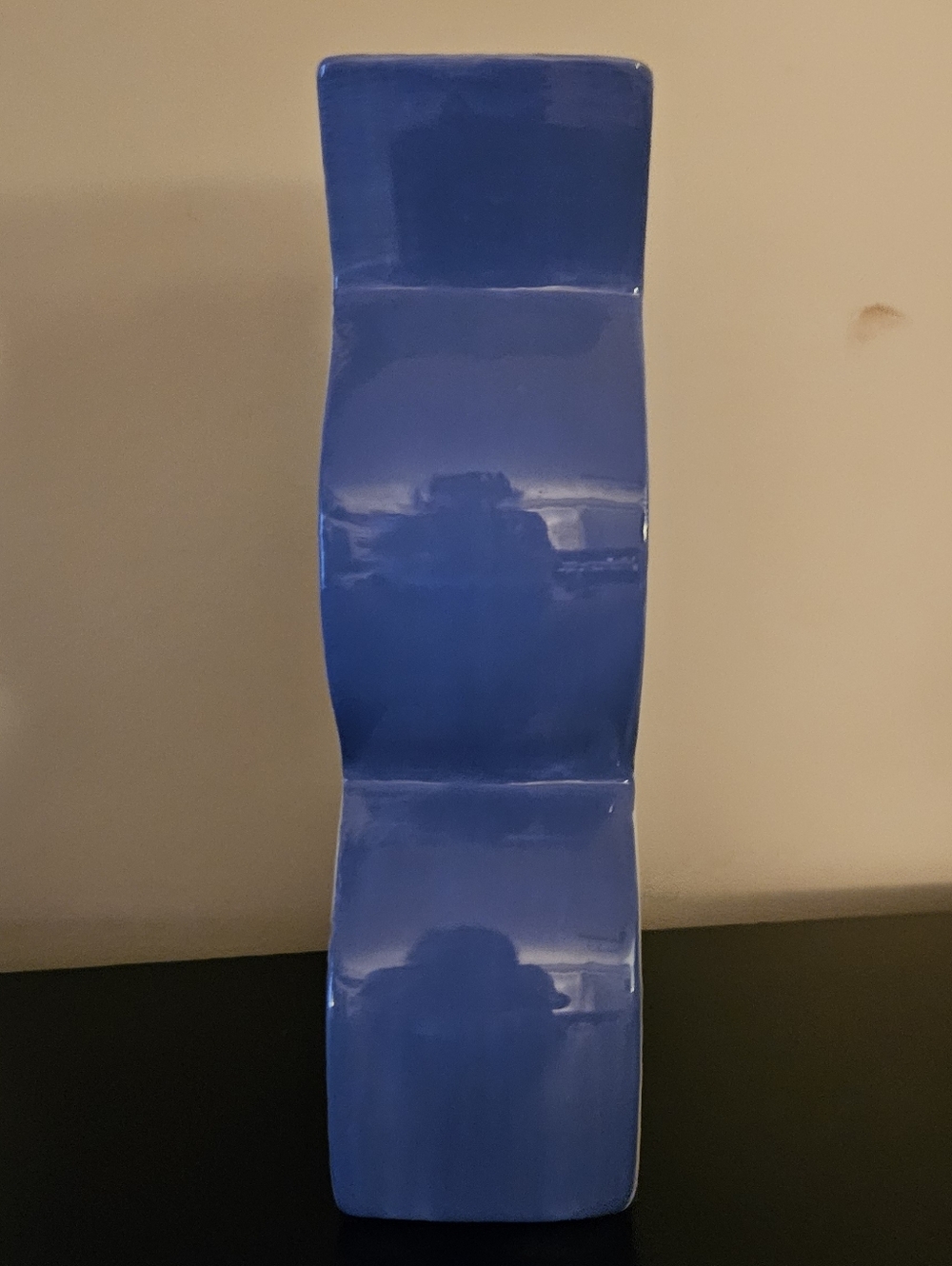 Blue Ribbon Floral Ceramic Vase - White and Blue - Picture 3 of 5